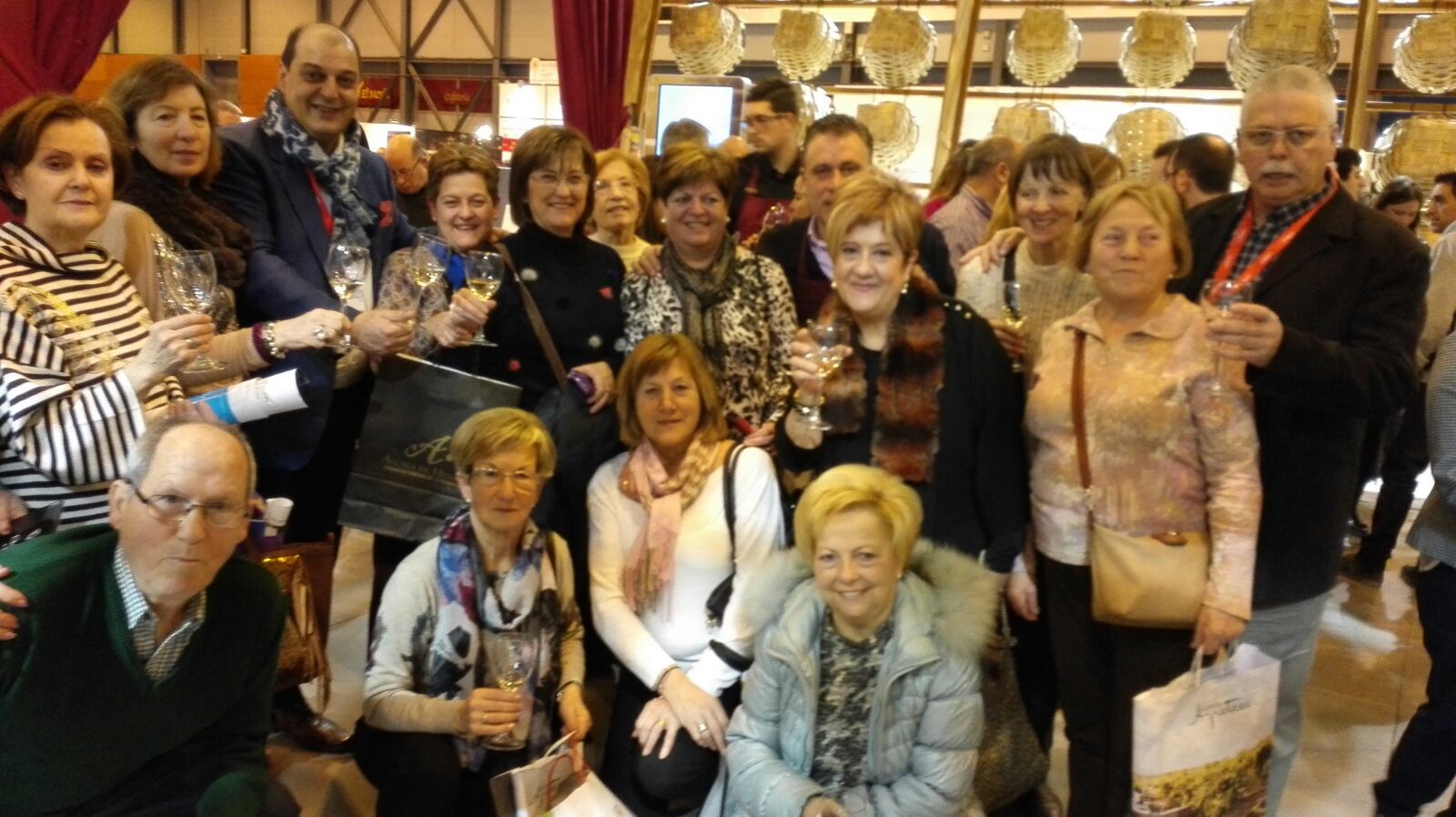 La Asociación Mujeres de la Vega visita FITUR