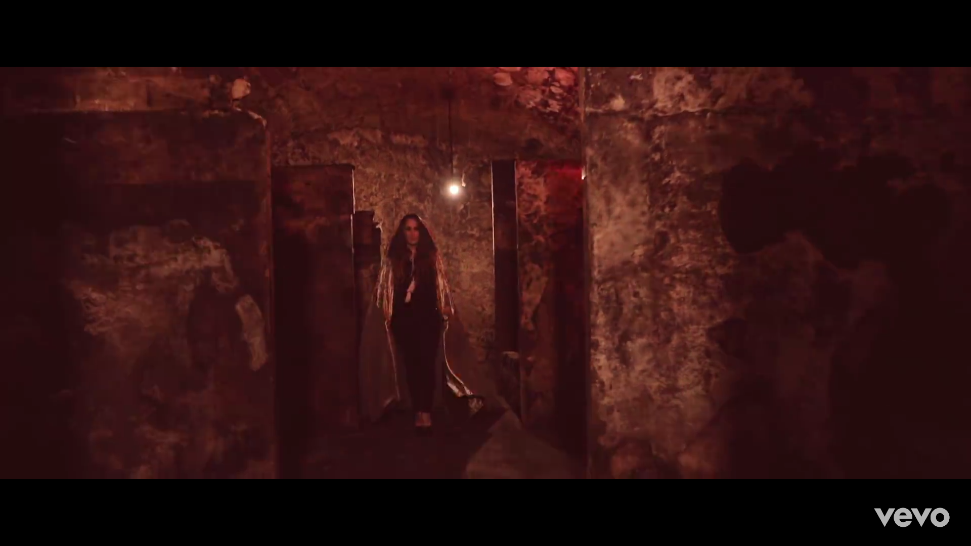 Haro es protagonista en el nuevo videoclip de Malú