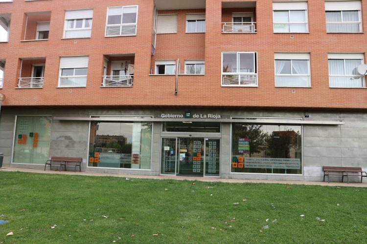 El paro se redujo en 91 personas en la comarca de Haro