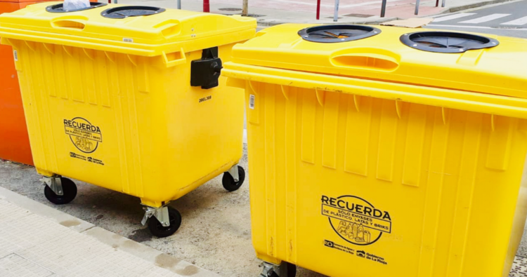 Haro actualiza el parque de contenedores de la ciudad