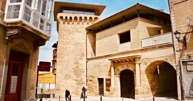 El Torreón expone las obras del XXIV Certamen Nacional de Pintura “Ciudad de Calahorra”