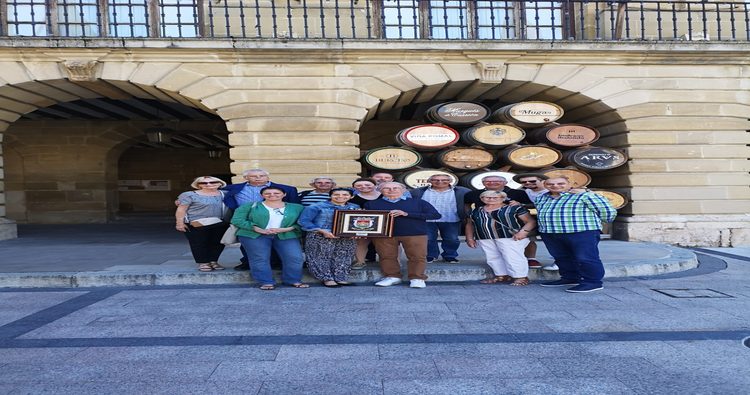 Una delegación oficial de Margaux Cantenac visita Haro