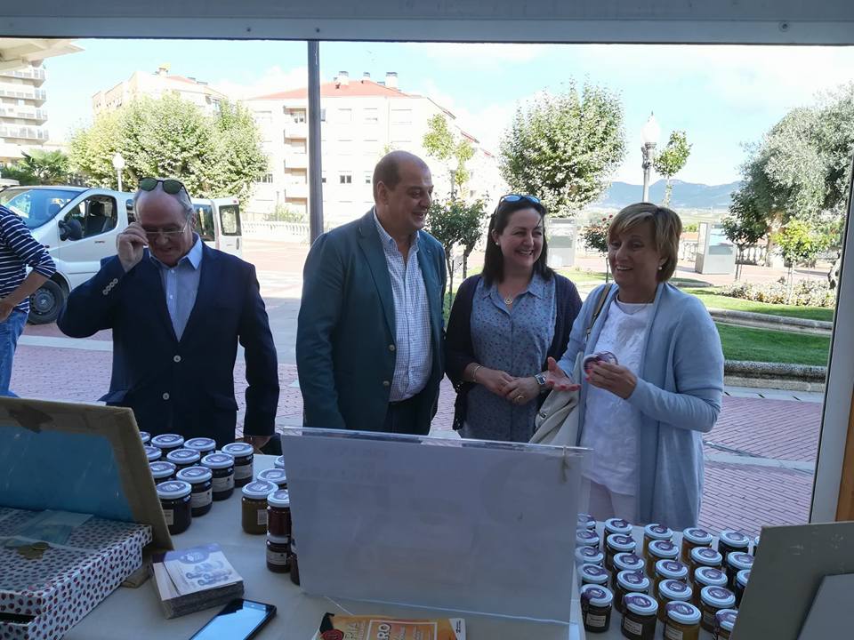 Se inaugura en Haro la Feria de Artesanía Artística y Agroalimentaria