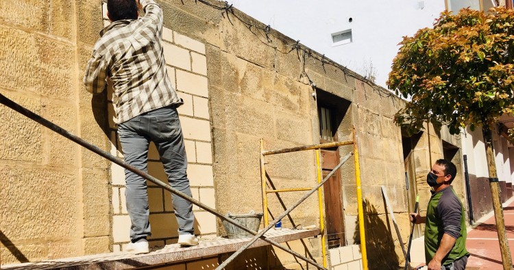 El Ayuntamiento inicia de manera subsidiaria obras en la calle Navarra