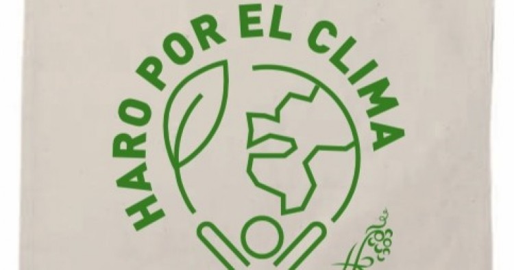 El Ayuntamiento de Haro conmemora la Hora del Planeta con el reparto de 400 bolsas reciclables