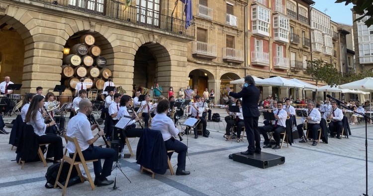 La Banda Municipal de Música presente en la Semana Santa jarrera