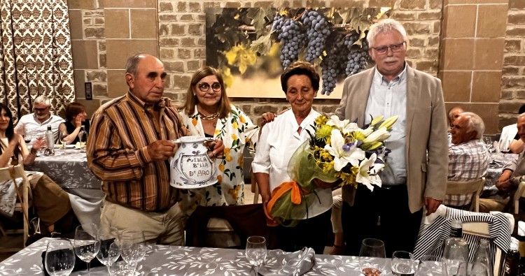 José Luis Angulo recibe el Premio San Isidro 2022