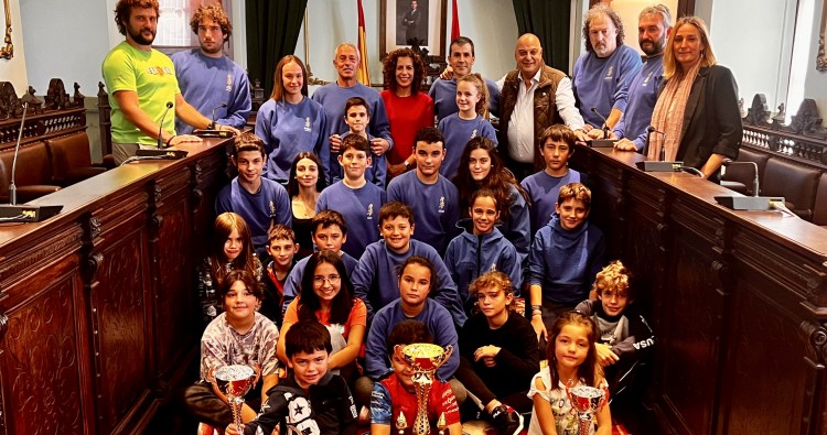 El Ayuntamiento de Haro recibe al Club Kyoku de Haro