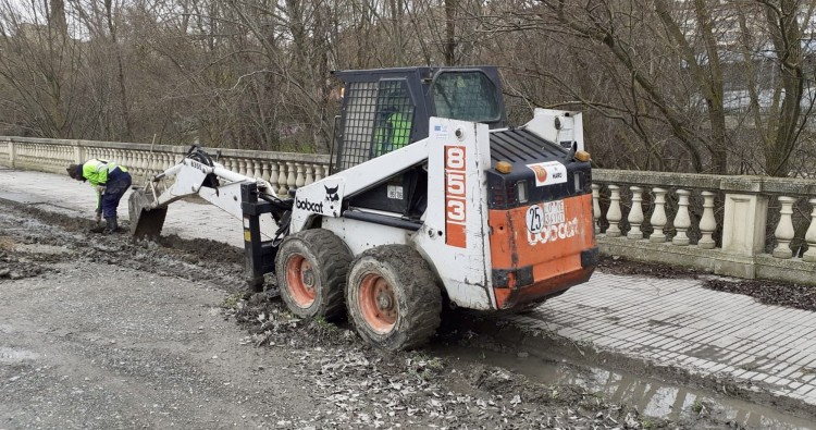 La Brigada de Obras realiza mejoras en varios puntos de la ciudad