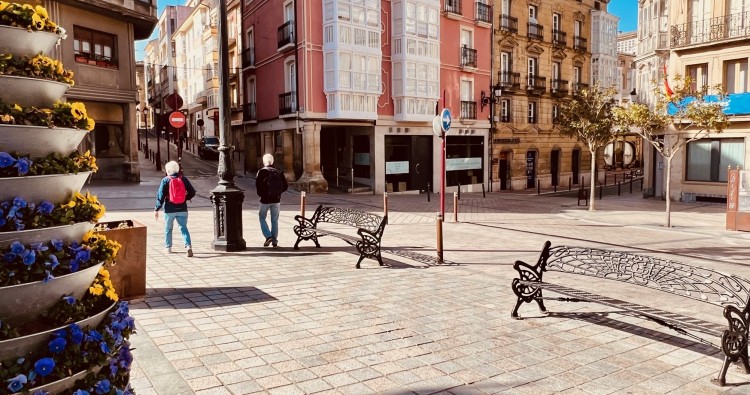 Incidencias en el tránsito de vehículos en varias calles de la ciudad