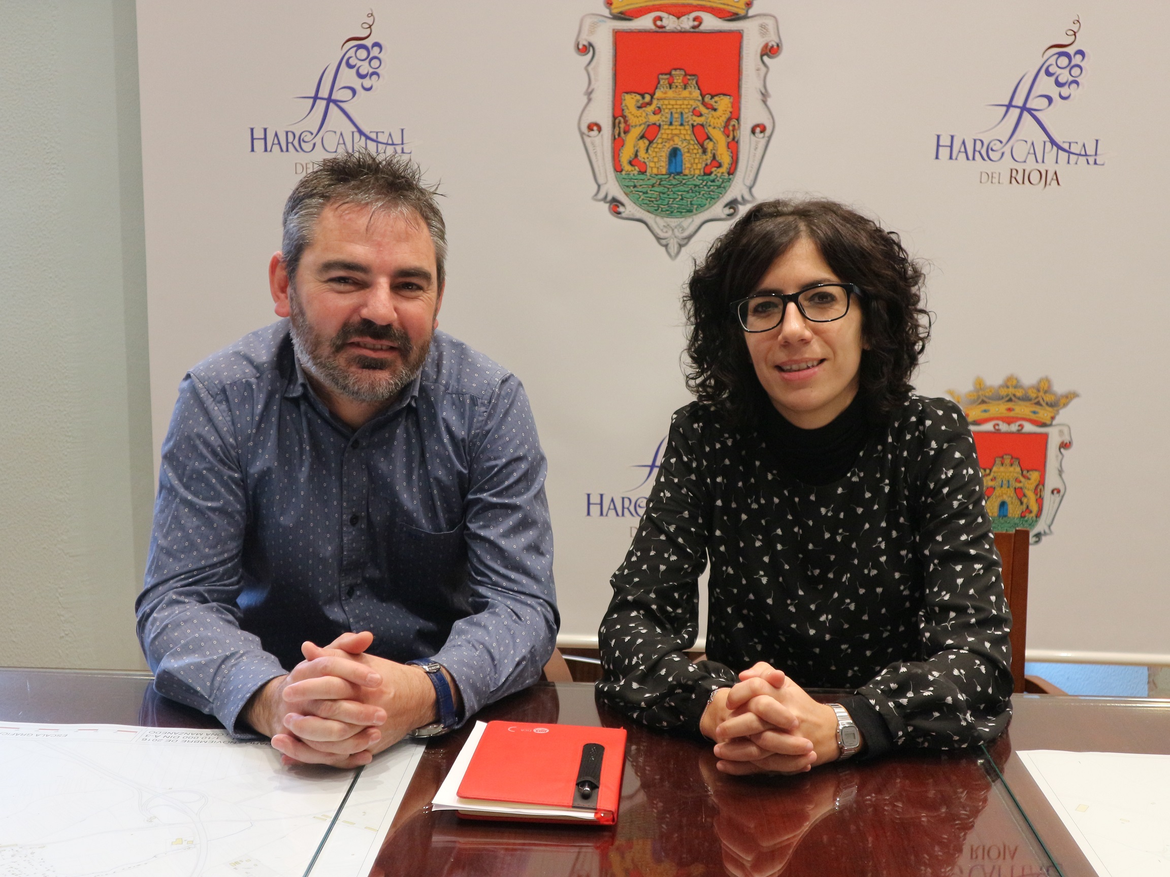 Jesús Izquierdo se interesa por la situación industrial de Haro