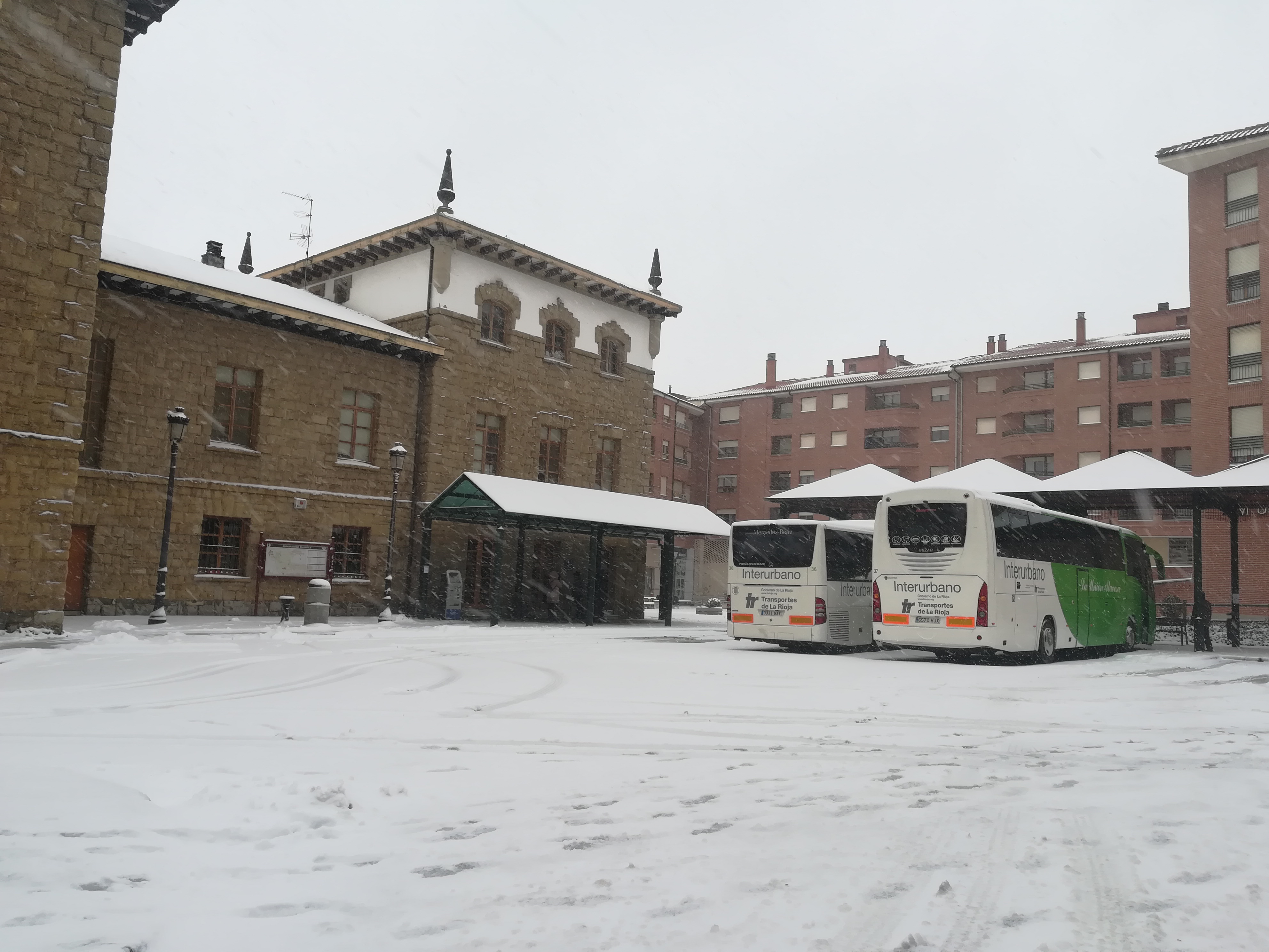 Retrasos y cancelaciones en los servicios de autobús