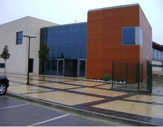La piscina climatizada y el gimnasio de El Mazo amplían sus horarios
