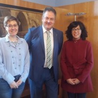 Laura Rivado mantiene una reunión de trabajo con Luis Cacho