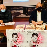 Pasión Vega, Pancho Varona, guitarrista de Sabina y siete obras componen el Garnacha