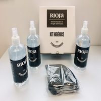 El Ayuntamiento reparte kits de protección a los establecimientos hosteleros de Haro