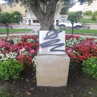 El Ayuntamiento de Haro condena los actos vandálicos ocasionados en el monolito homenaje a