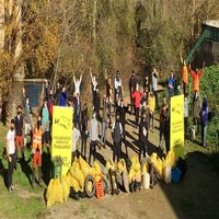 La Asociación Amigos de los Ríos actúa en las riberas del Tirón a su paso por Haro