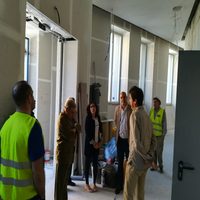 Antonio Briones visita la obra del María Díaz de Haro