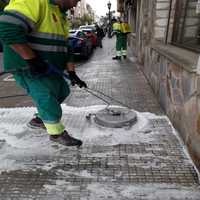 Haro intensifica la limpieza de las calles