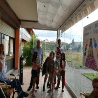 Los Jarreros Mayores e Infantiles visitan las residencias de Haro