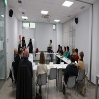 El equipo de gobierno visita a los participantes en la Aceleradora de Empleo de Haro