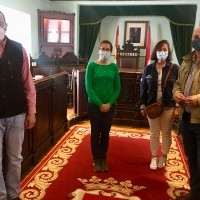 Laura Rivado se reúne con la Asociación de Familias Numerosas de La Rioja