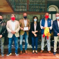 El Estadio Municipal de Deportes llevará por nombre  “Luis de La Fuente”